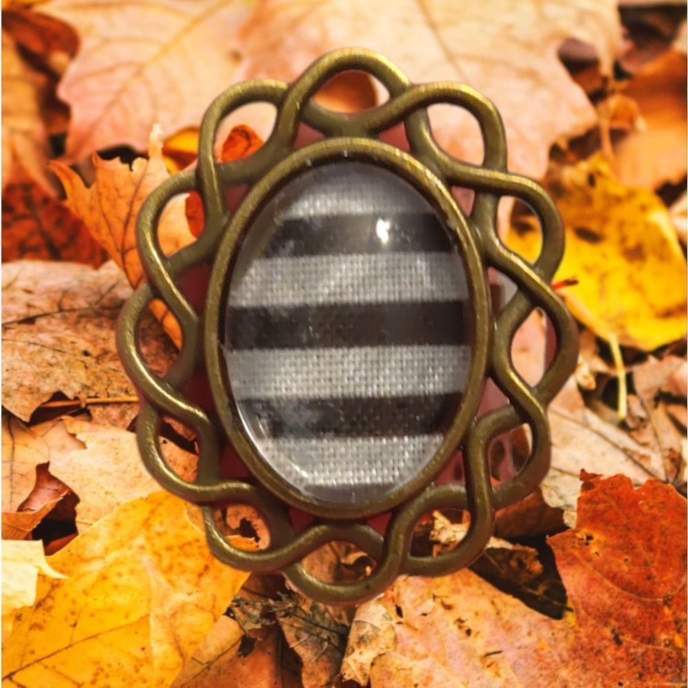 Rin's Unique Boutique - Half Off Halloween Adjustable Ring